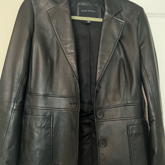Banana Republic Real Authentic Leather Blazer - Classic size small - Picture 2 of 5